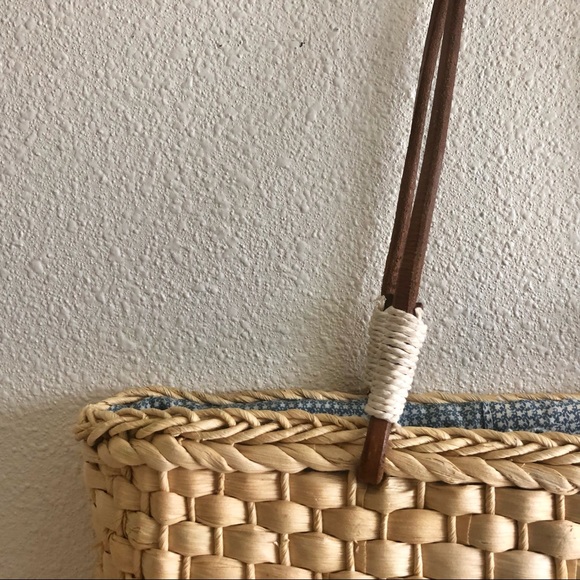 woven wicker purse - Picture 2 of 12